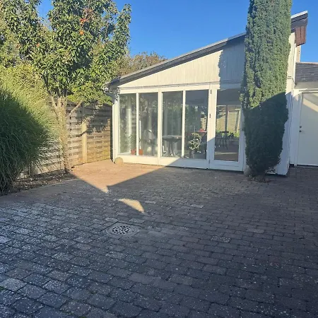 Large Townhouse, Only 500m From Center